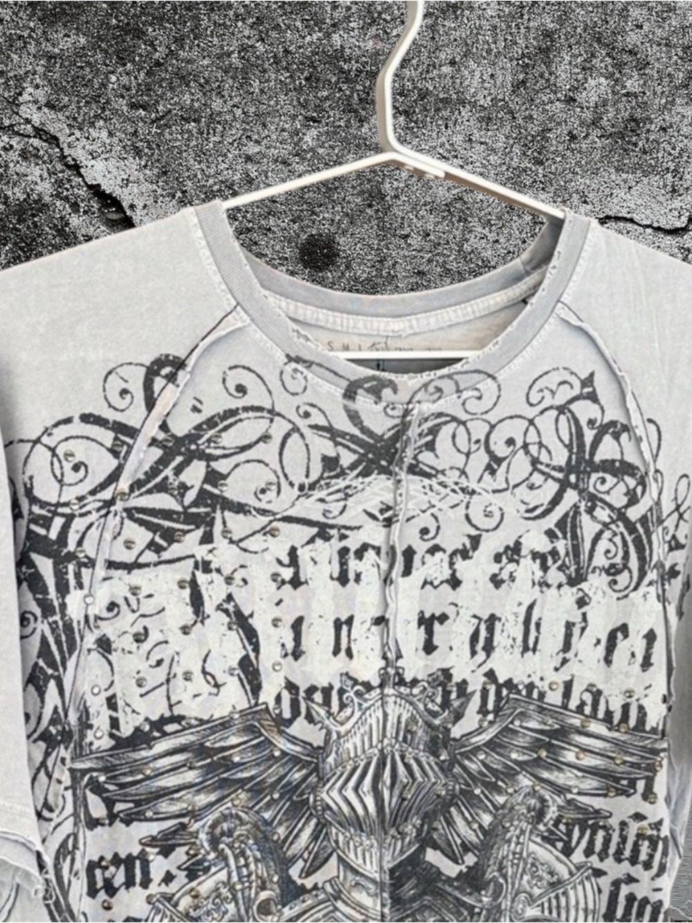 Affliction Men's Riveted Grey Graphic Short Sleeve Tee Size XL - Picture 1 of 12
